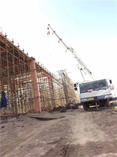 黄龙县25 吨、50 吨吊车怎么选？多大重量 / 半径适合对应车型？